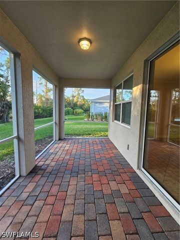 3141 Amadora CIR, Cape Coral, FL 33909