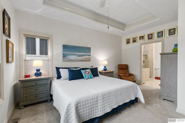 9930 Edgewater Lane, Lincoln, NE 68527