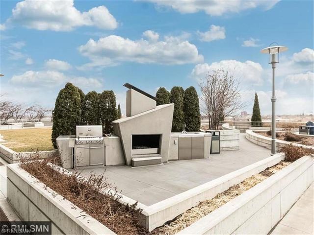 929 Portland Avenue 1011, Minneapolis, MN 55404