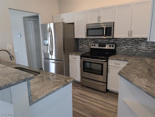 4614 SW 7th AVE, Cape Coral, FL 33914