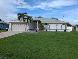 4614 SW 7th AVE, Cape Coral, FL 33914