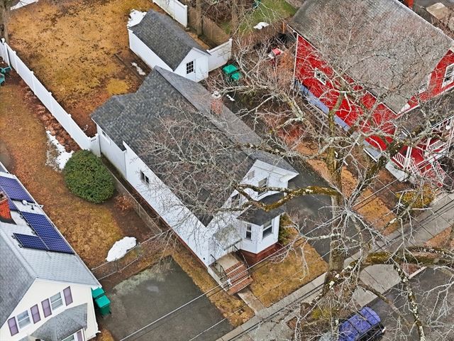 129 Eutaw Ave, Lynn, MA 01902