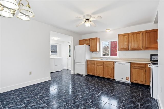 129 Eutaw Ave, Lynn, MA 01902