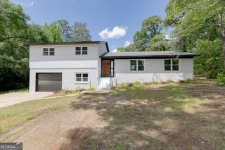 216 Randall Drive, Warner Robins, GA 31088