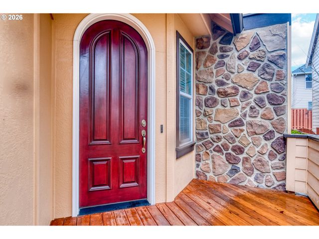 12594 Nw BAYONNE Ln, Portland, OR 97229