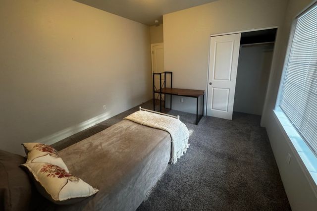 2642 Wyatt Drive, Medford, OR 97501