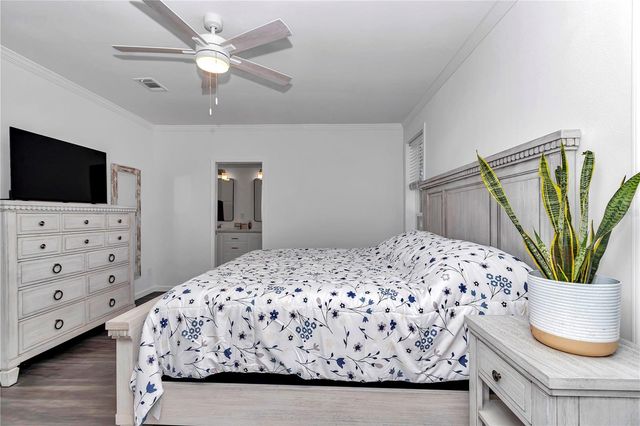 521 NW 80TH AVENUE, Ocala, FL 34480