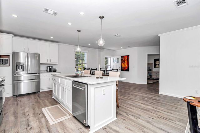 521 NW 80TH AVENUE, Ocala, FL 34480