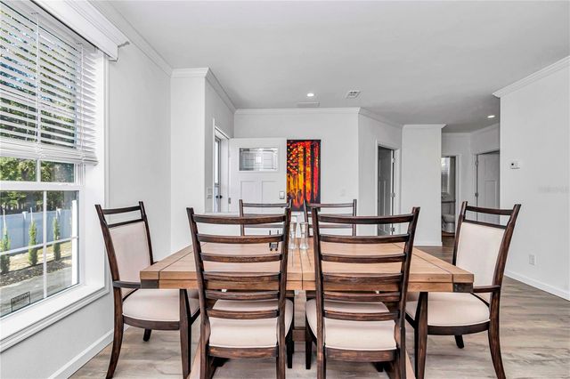 521 NW 80TH AVENUE, Ocala, FL 34480