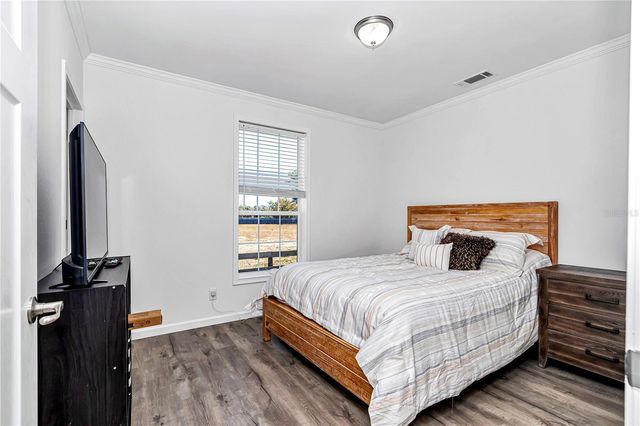 521 NW 80TH AVENUE, Ocala, FL 34480