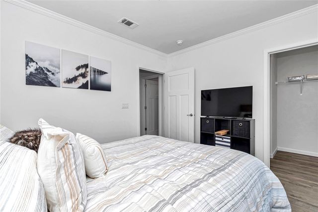 521 NW 80TH AVENUE, Ocala, FL 34480