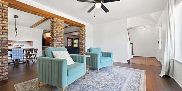 2122 Castleford Lane, Garland, TX 75040