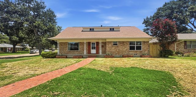 2122 Castleford Lane, Garland, TX 75040