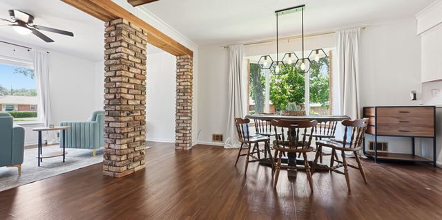 2122 Castleford Lane, Garland, TX 75040