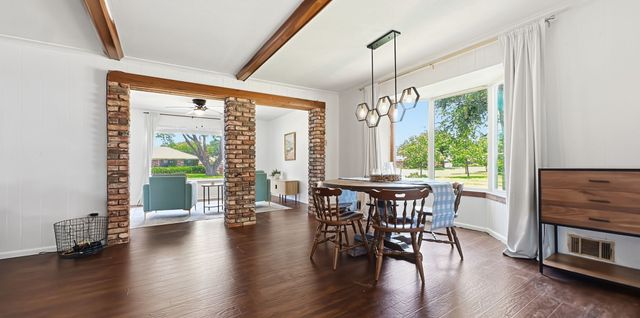2122 Castleford Lane, Garland, TX 75040