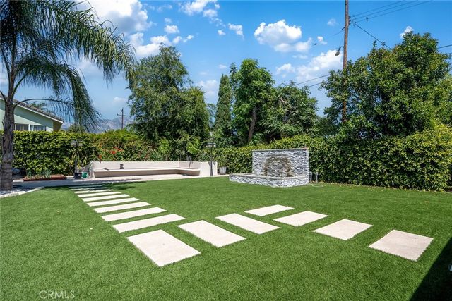 1376 Omalley, Upland, CA 91786