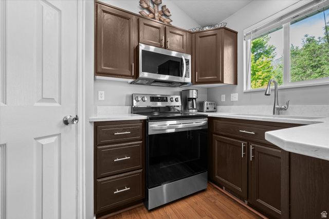 1476 N QUINCY AVE, Ogden, UT 84404