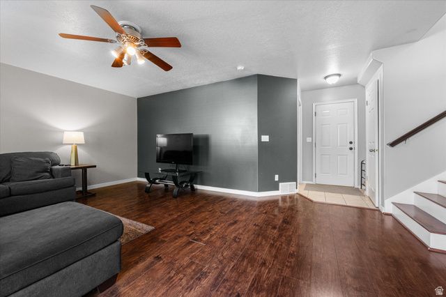 1476 N QUINCY AVE, Ogden, UT 84404