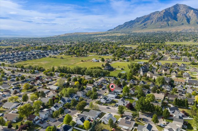 1476 N QUINCY AVE, Ogden, UT 84404