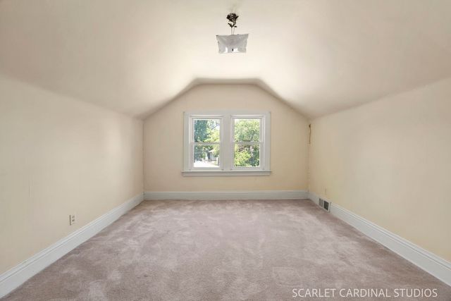 50 E Oak Street, Villa Park, IL 60181