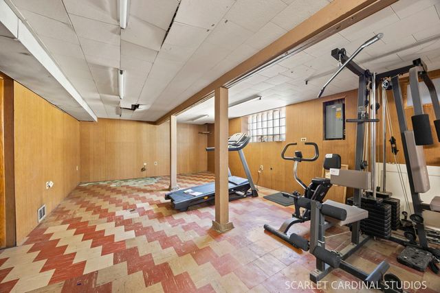50 E Oak Street, Villa Park, IL 60181