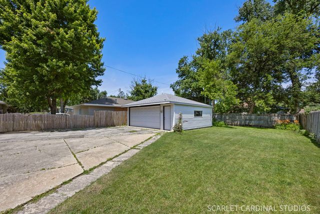 50 E Oak Street, Villa Park, IL 60181