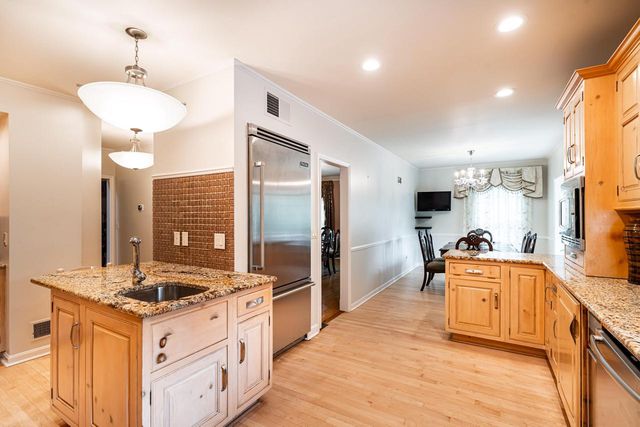 229 Indian Creek COURT, Fox Point, WI 53217