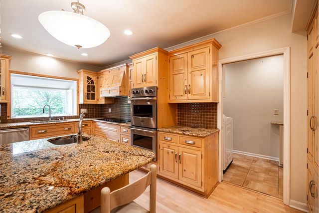 229 Indian Creek COURT, Fox Point, WI 53217