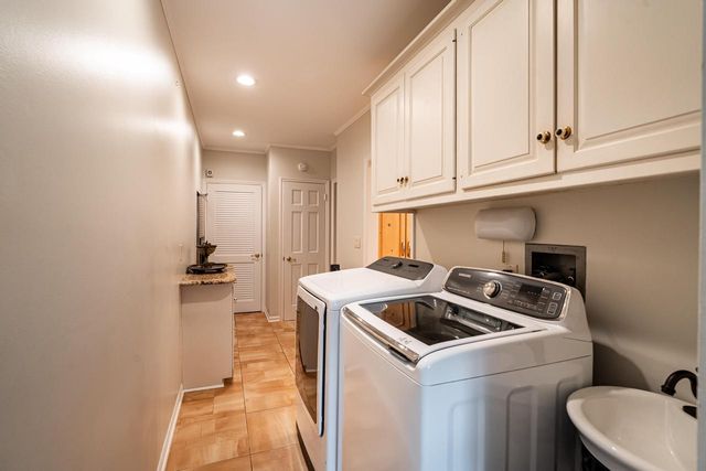 229 Indian Creek COURT, Fox Point, WI 53217