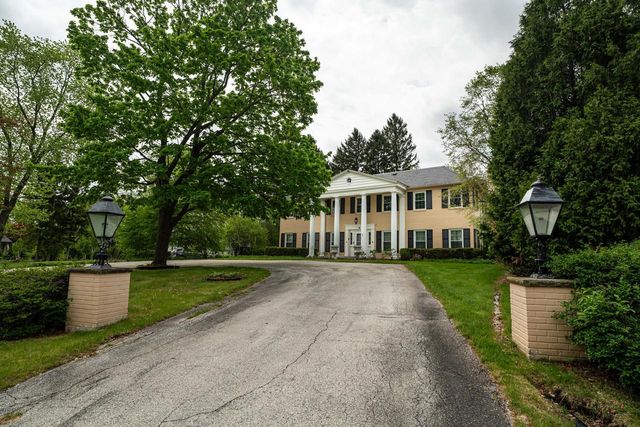 229 Indian Creek COURT, Fox Point, WI 53217