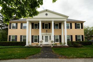 229 Indian Creek COURT, Fox Point, WI 53217