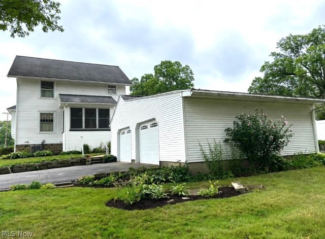 603 S Main Street, Columbiana, OH 44408
