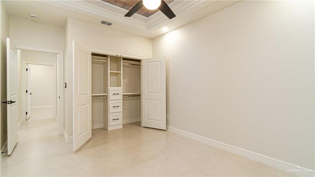 8022 N 49th Lane, Mcallen, TX 78504