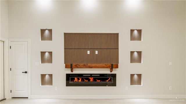 8022 N 49th Lane, Mcallen, TX 78504