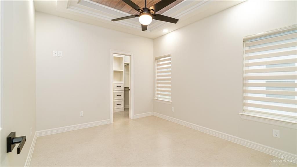 Image 19 of property listing at 8022 N 49th Lane, Mcallen, TX 78504