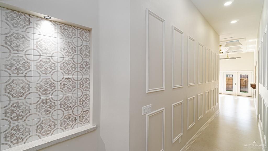 Image 23 of property listing at 8022 N 49th Lane, Mcallen, TX 78504