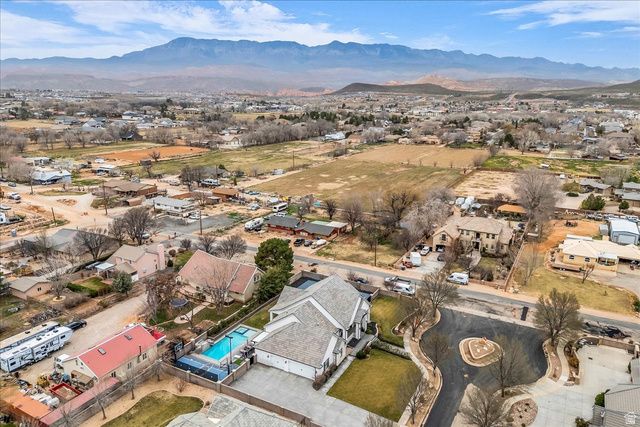 684 S 990 W, Hurricane, UT 84737