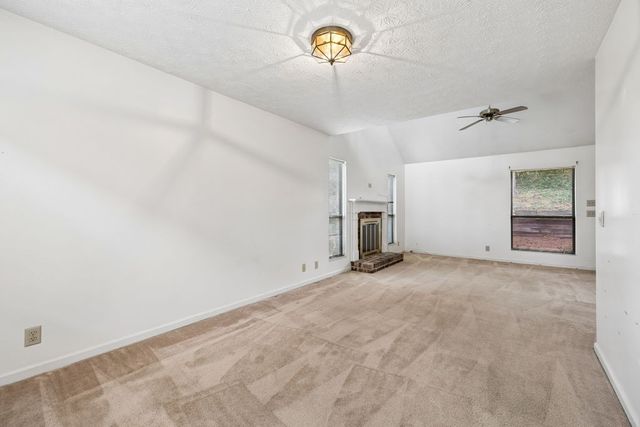 614 Weatherbeaten Pl, Hermitage, TN 37076