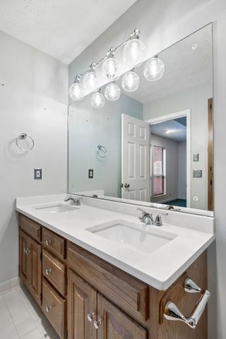 614 Weatherbeaten Pl, Hermitage, TN 37076