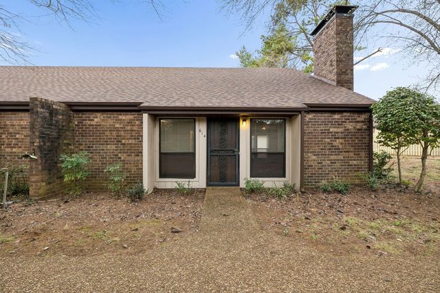 614 Weatherbeaten Pl, Hermitage, TN 37076
