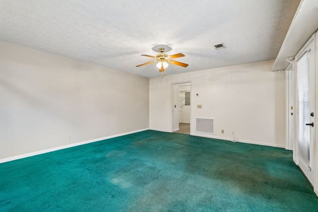 614 Weatherbeaten Pl, Hermitage, TN 37076