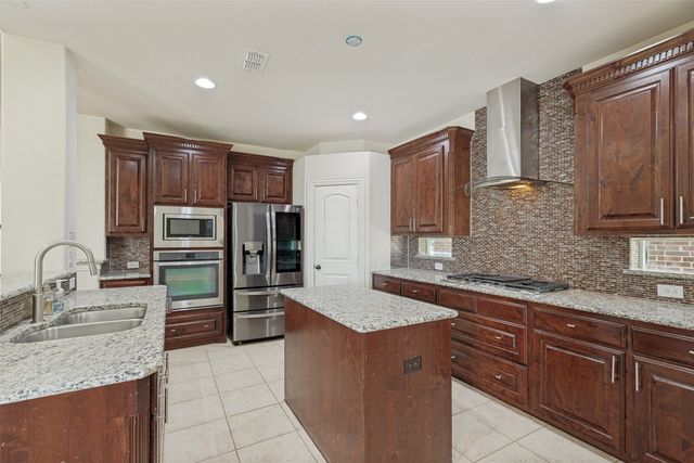 13261 Dianna Drive, Frisco, TX 75033
