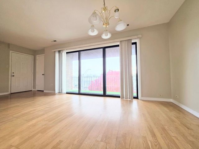 4818 W 122nd Street 3W, Alsip, IL 60803