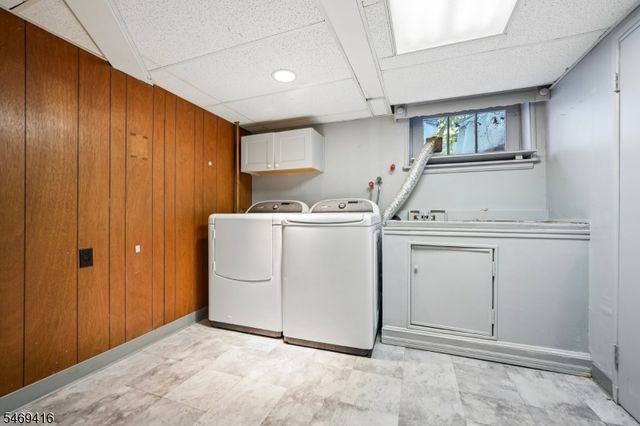 85 Chelsea Rd, Clifton City, NJ 07012