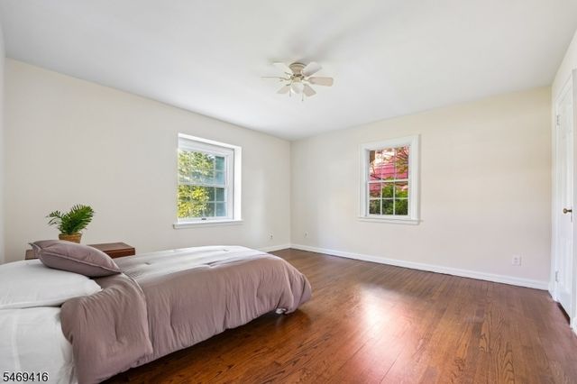 85 Chelsea Rd, Clifton City, NJ 07012
