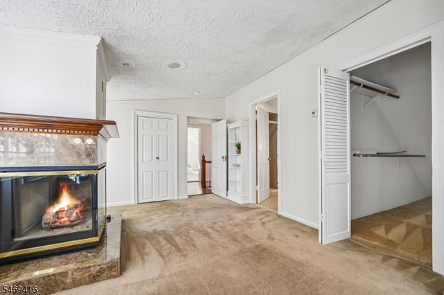 85 Chelsea Rd, Clifton City, NJ 07012