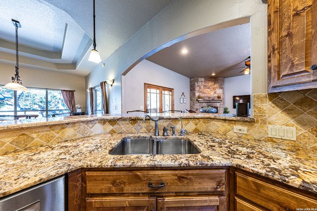 1050 Rodalyn, Boerne, TX 78006