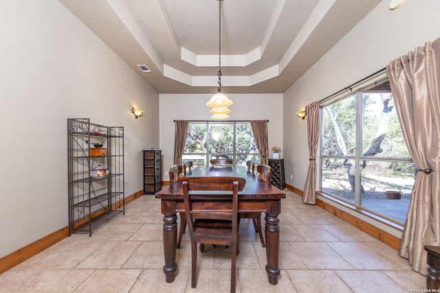 1050 Rodalyn, Boerne, TX 78006