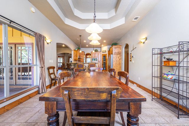 1050 Rodalyn, Boerne, TX 78006