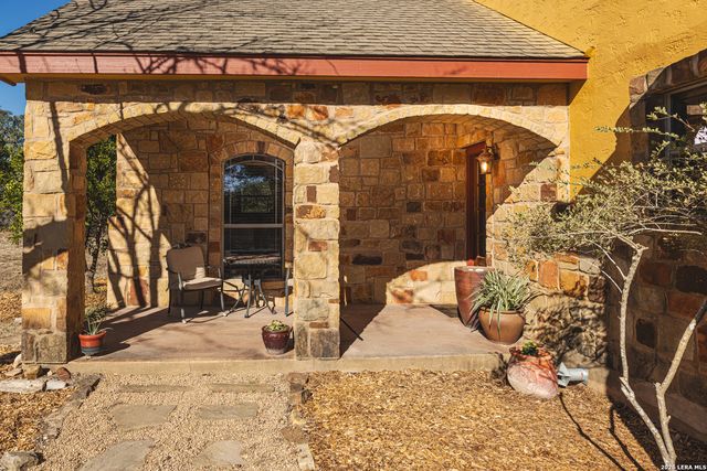 1050 Rodalyn, Boerne, TX 78006